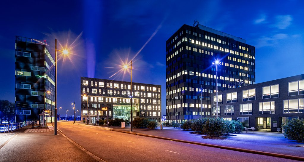 Flight Forum Business Park by night